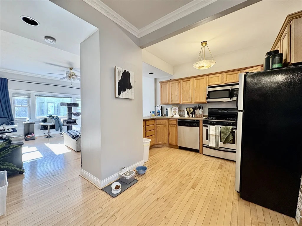 666 E 5th St, South Boston