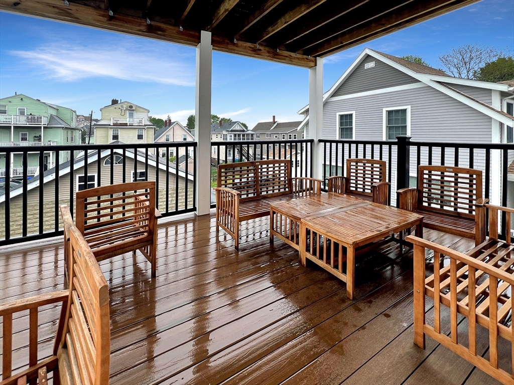 18 Edward St, Medford