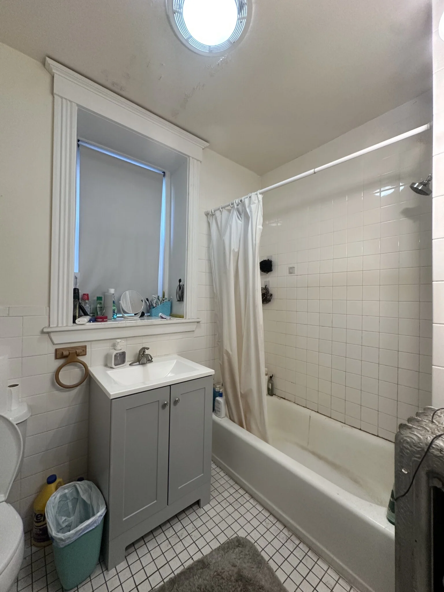 17 Englewood Ave, Washington Square