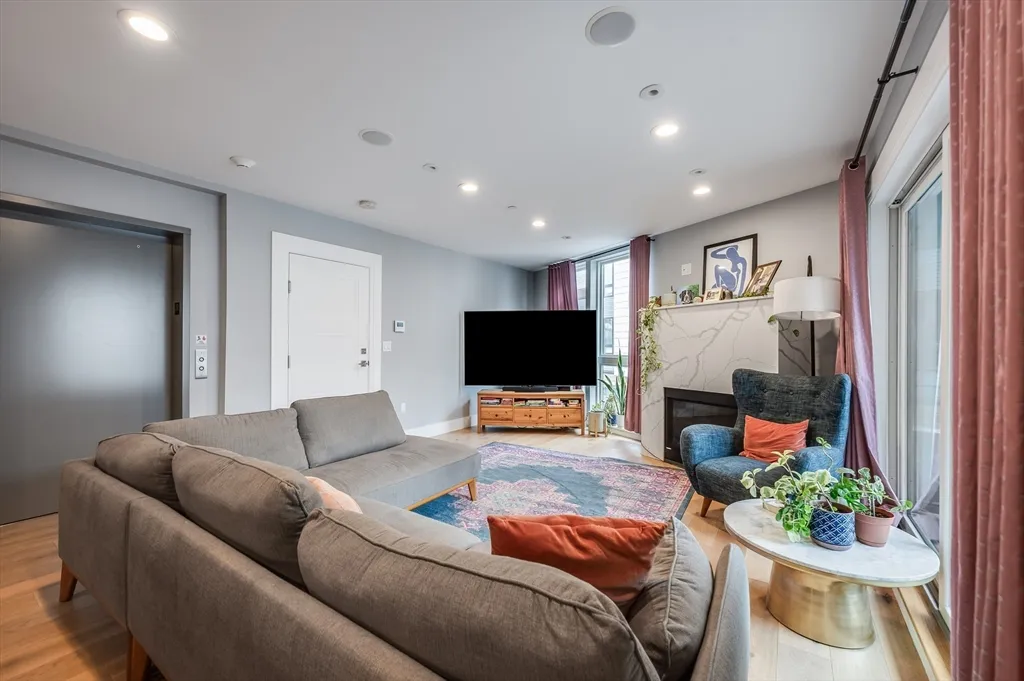 510 Dorchester Ave, South Boston