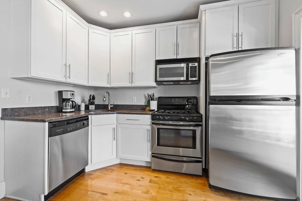 109 N St, South Boston