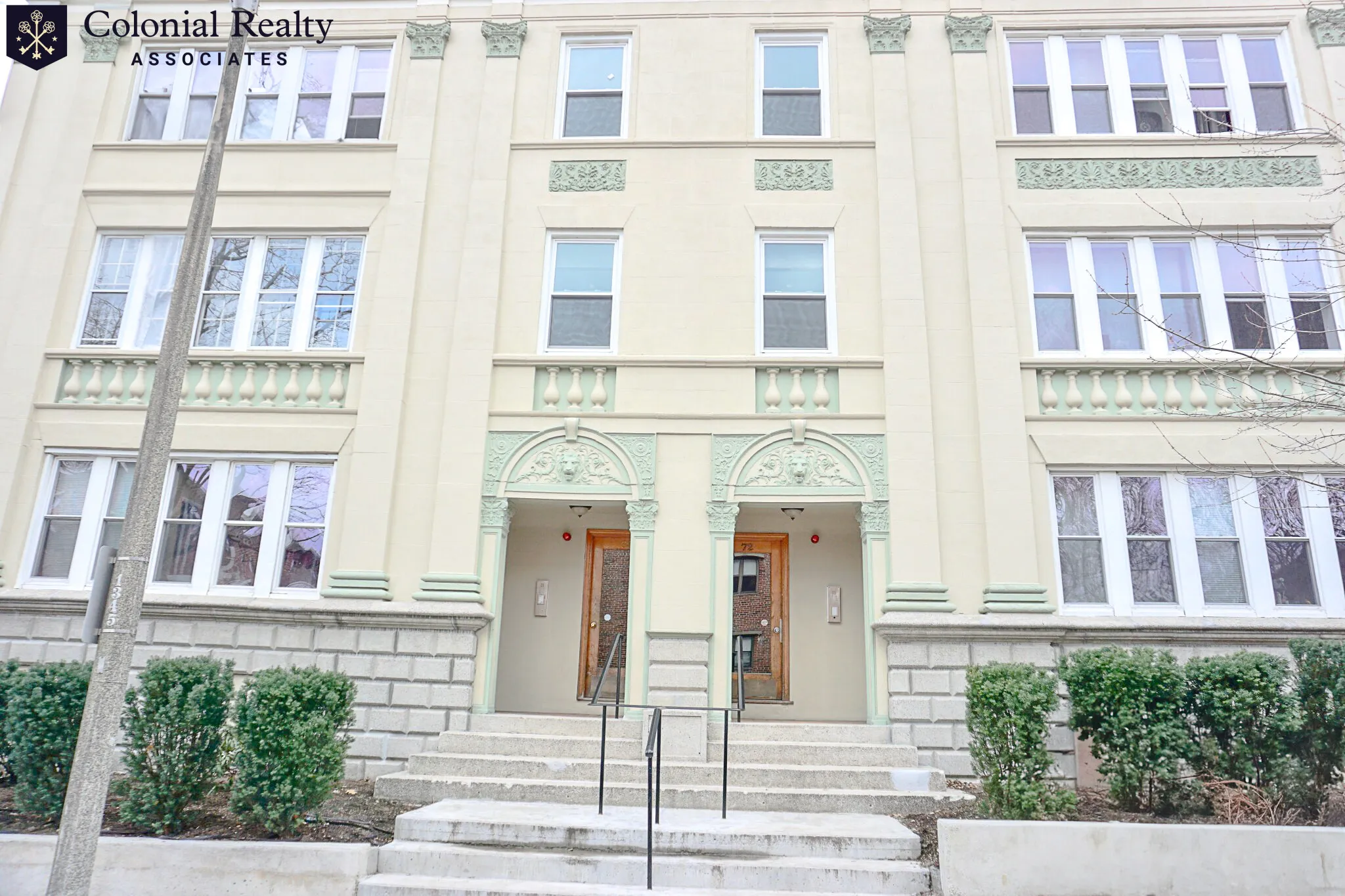 328 Saint Paul St, Brookline