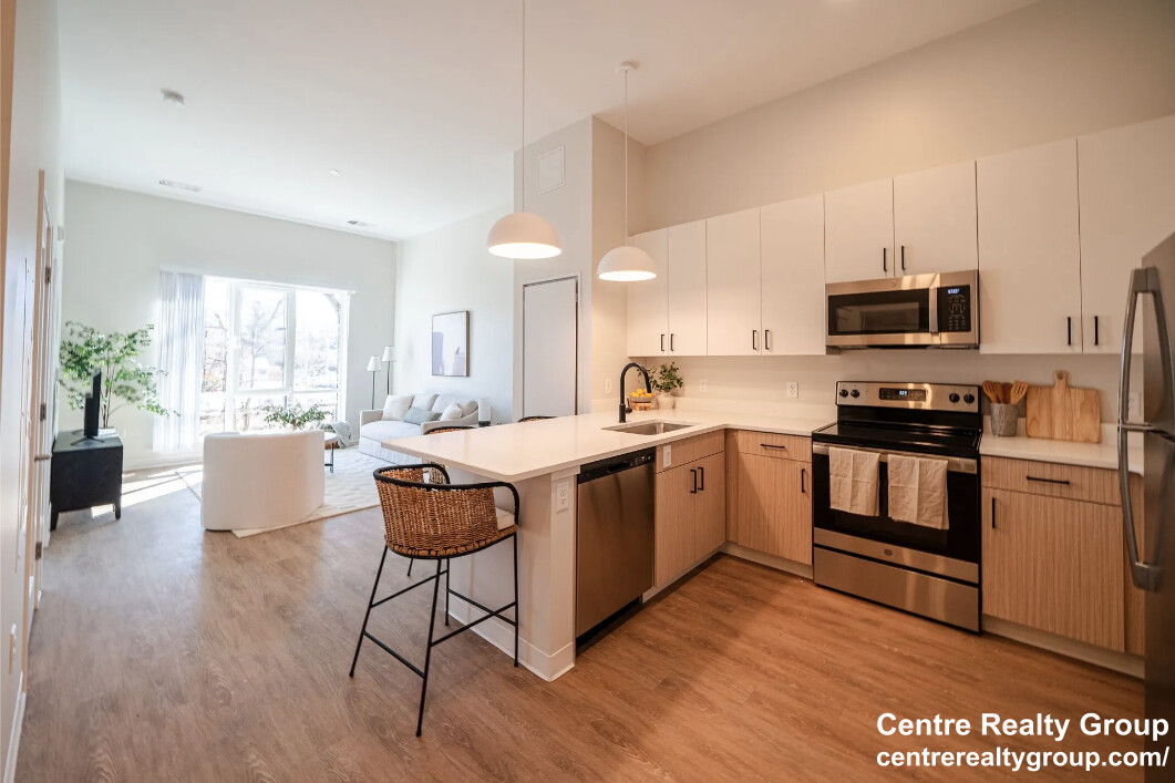 289 Walk Hill St, Roslindale