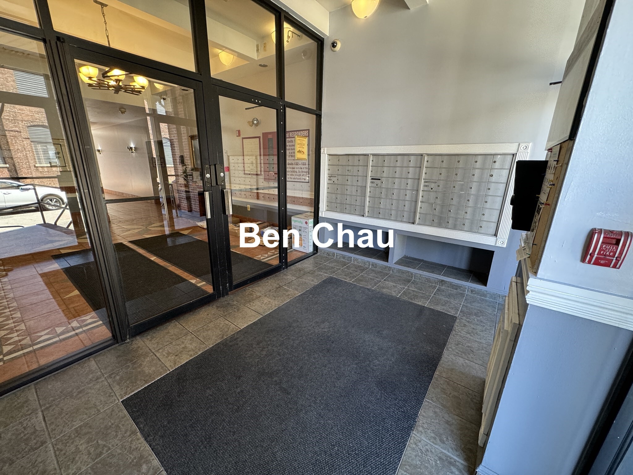 10 Weston Ave, Quincy