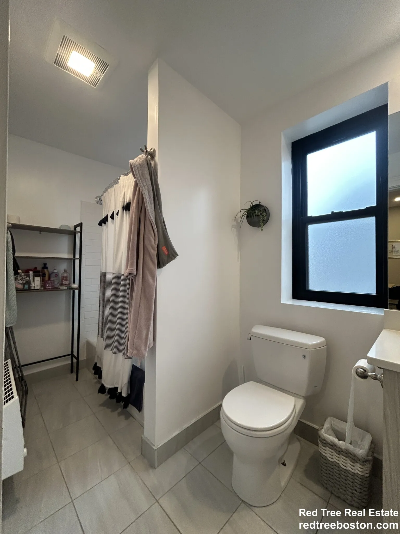 829 Beacon St, Fenway