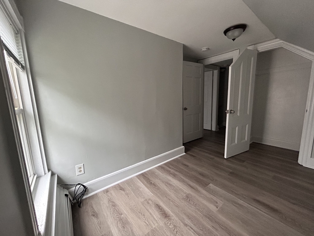 6 Swetts Ct, Watertown