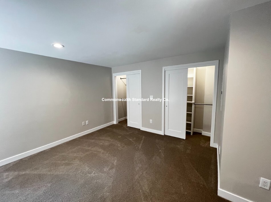 1661-1663 Washington St, South End