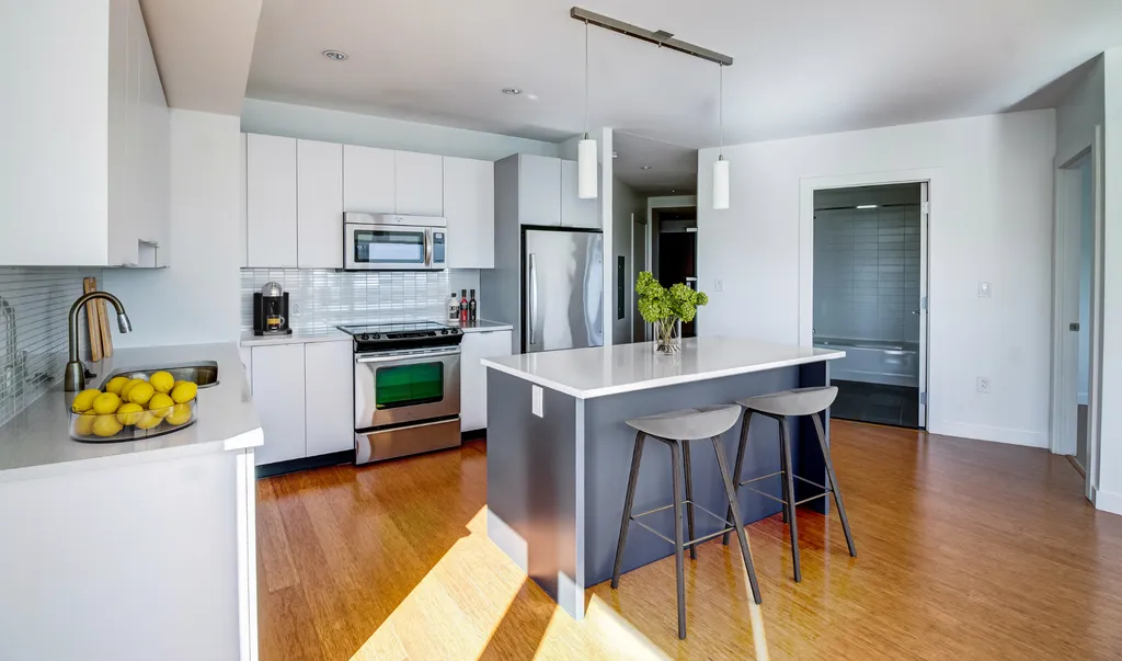 1 bed, 1 bath apartment for rent at 120 Kingston St Unit 2111, Chinatown — photo 1 of 37