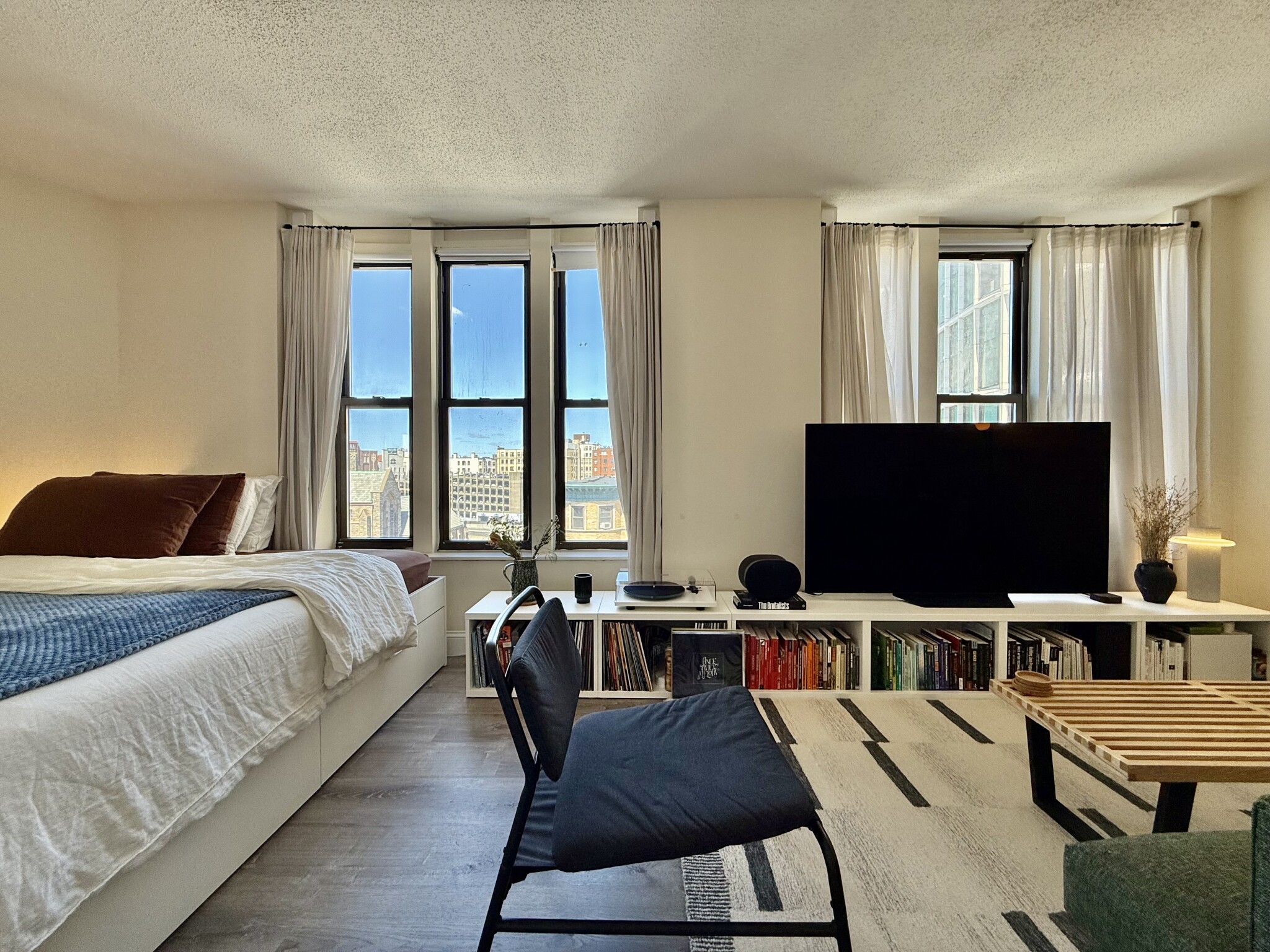 1126 Boylston St, Fenway