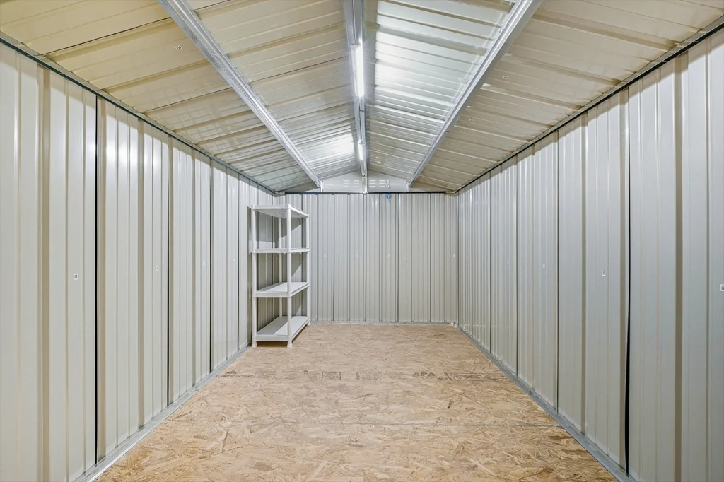 24 Hinckley, Dorchester