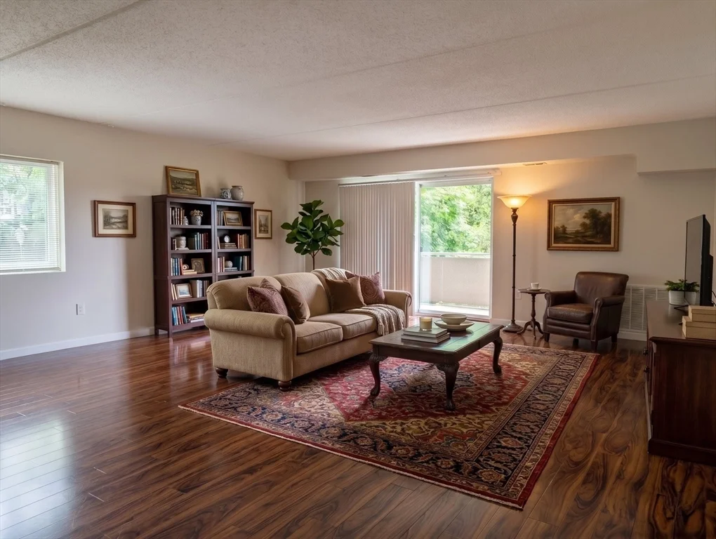 2500 Mystic Valley Pkwa, Medford