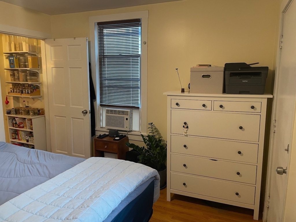 25 Andrew St, Cambridgeport