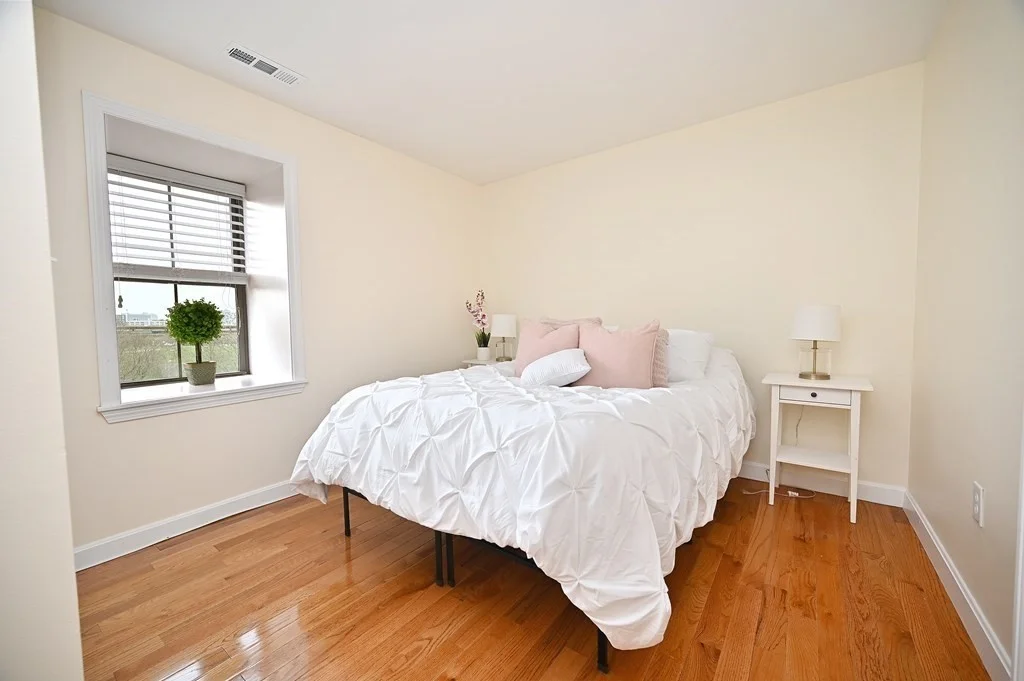 356 - 358 Main St, Charlestown