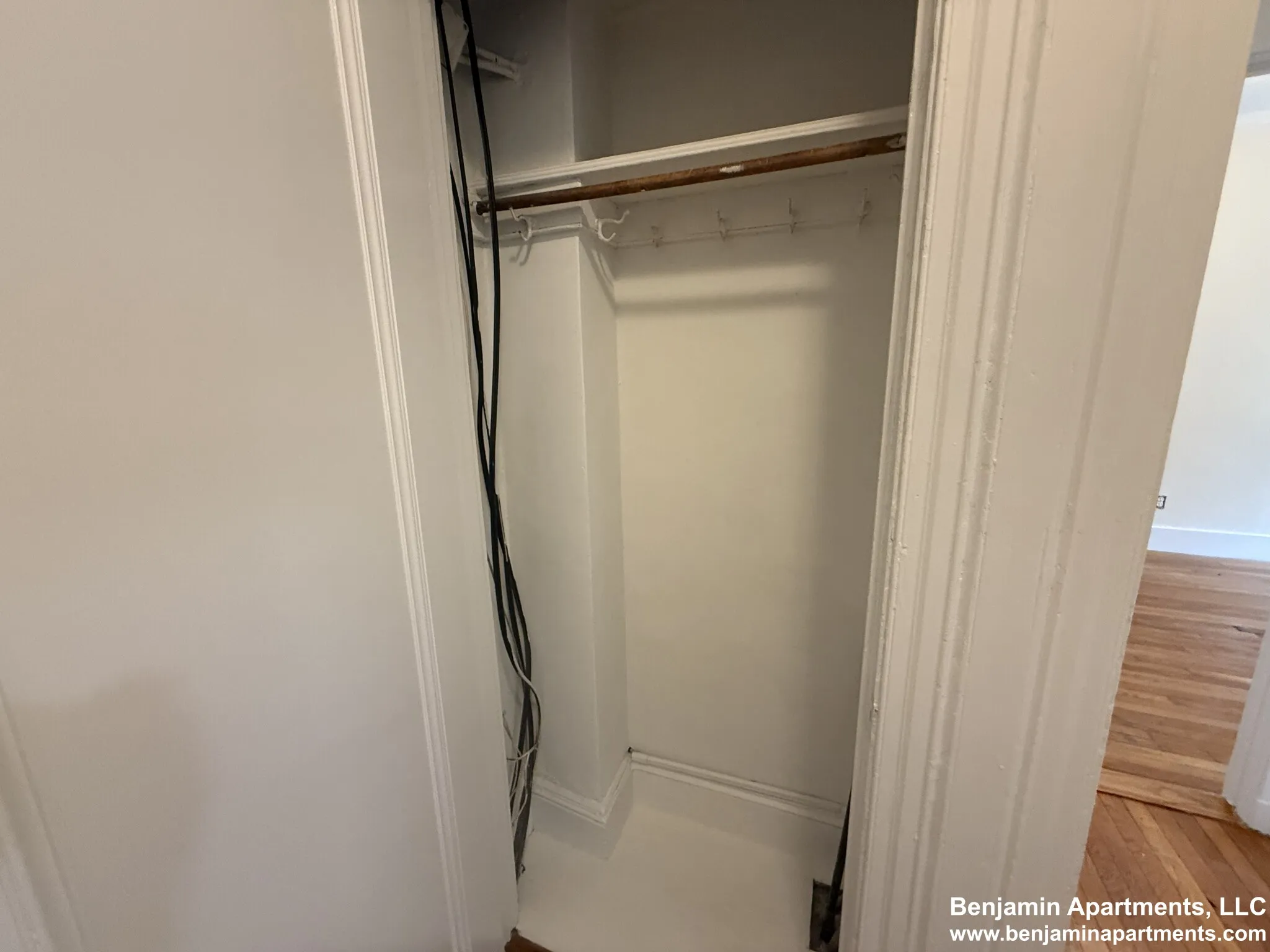 15 Glenville Ave, Allston