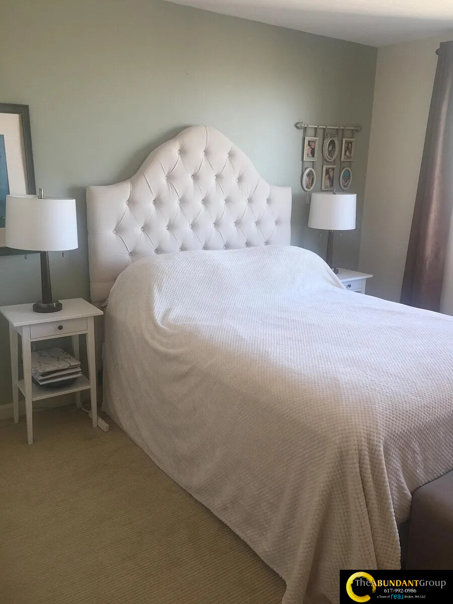 10 Museum Way, East Cambridge