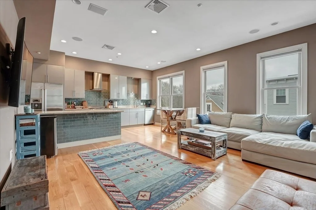 45 Vinton, South Boston