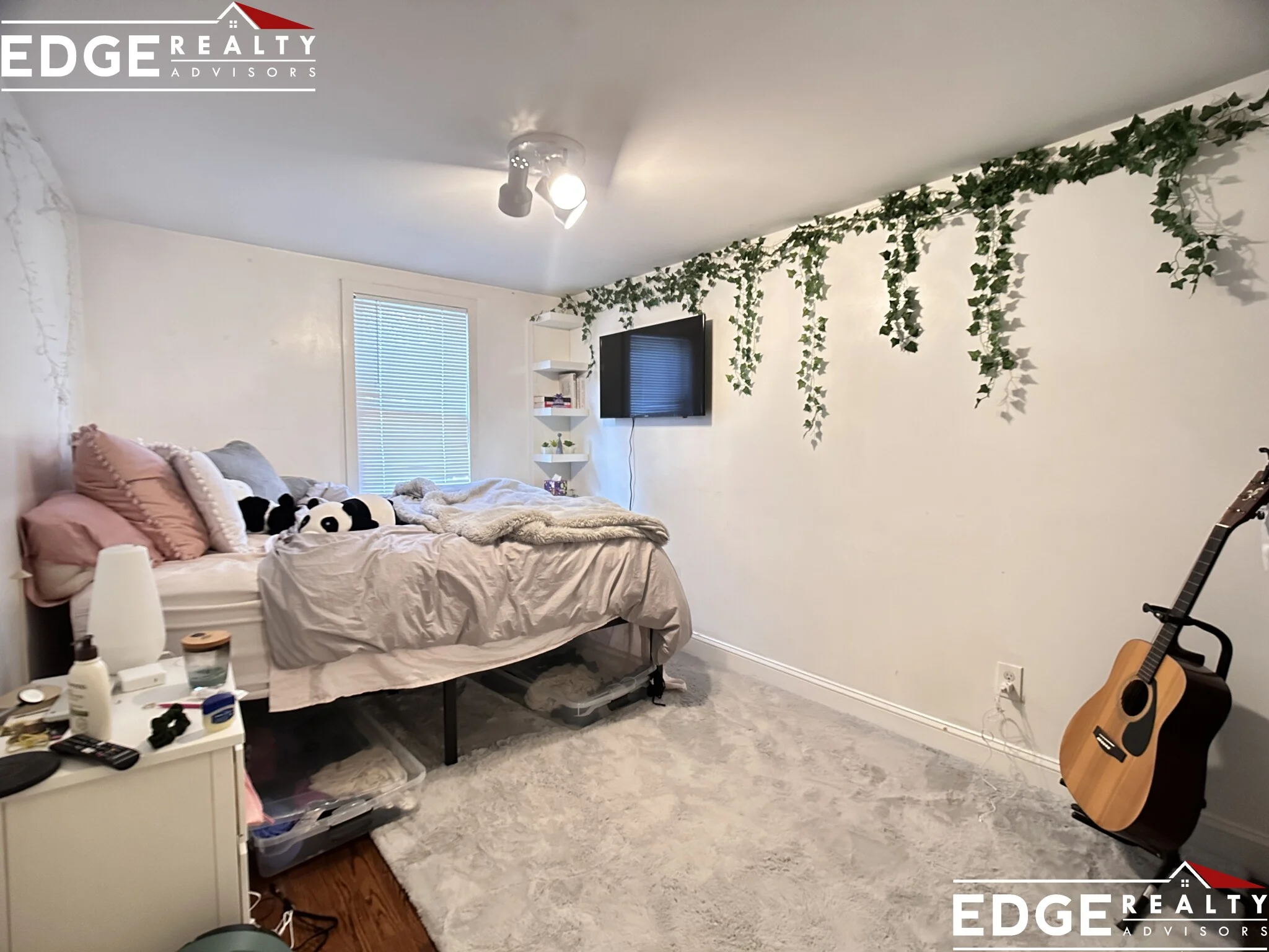 24 Ashford St, Allston