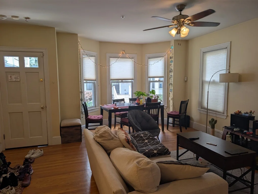 40 Prince St, Cambridgeport