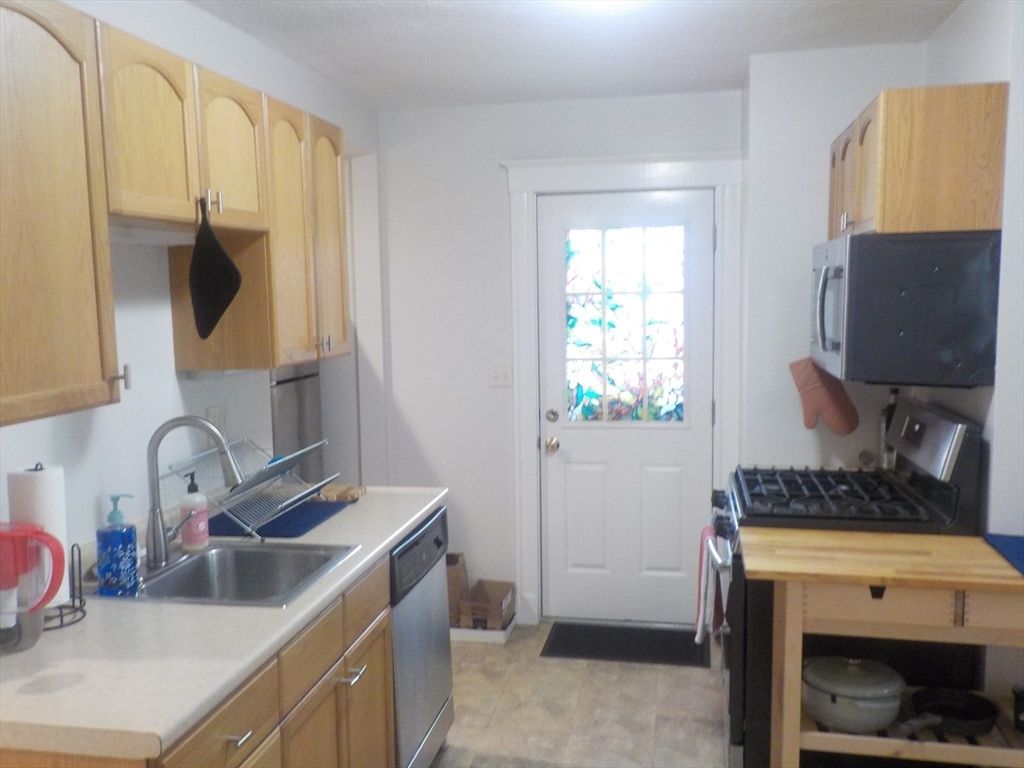 578 Trapelo Rd, Belmont