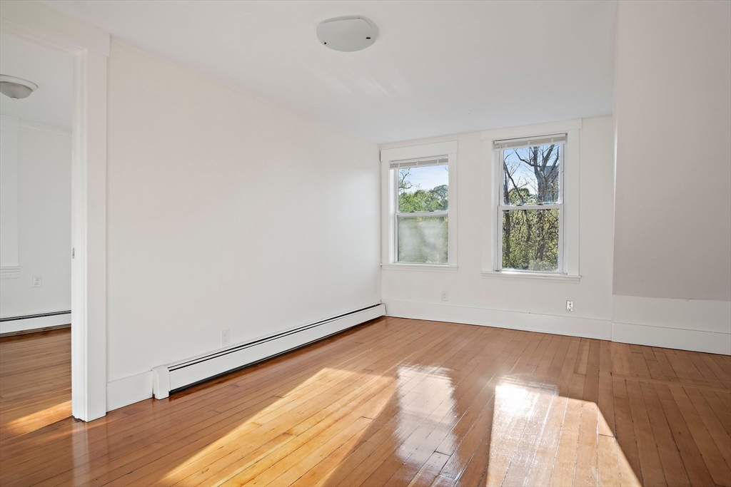 83 Marvin Rd, Melrose