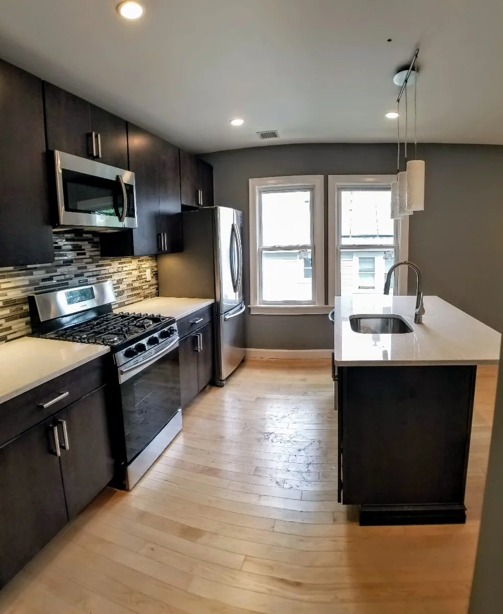 31-33 Thornton St, Roxbury