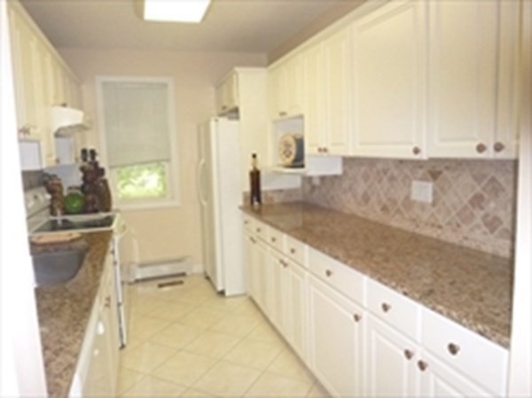 1132 West Boylston St, Summit