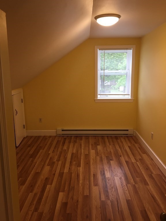 75 Chapel St, Shirley