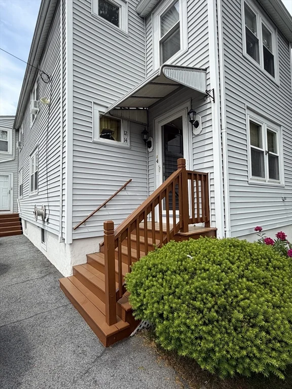12 Curtis St, Methuen