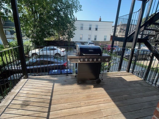 597 E 7th St, South Boston