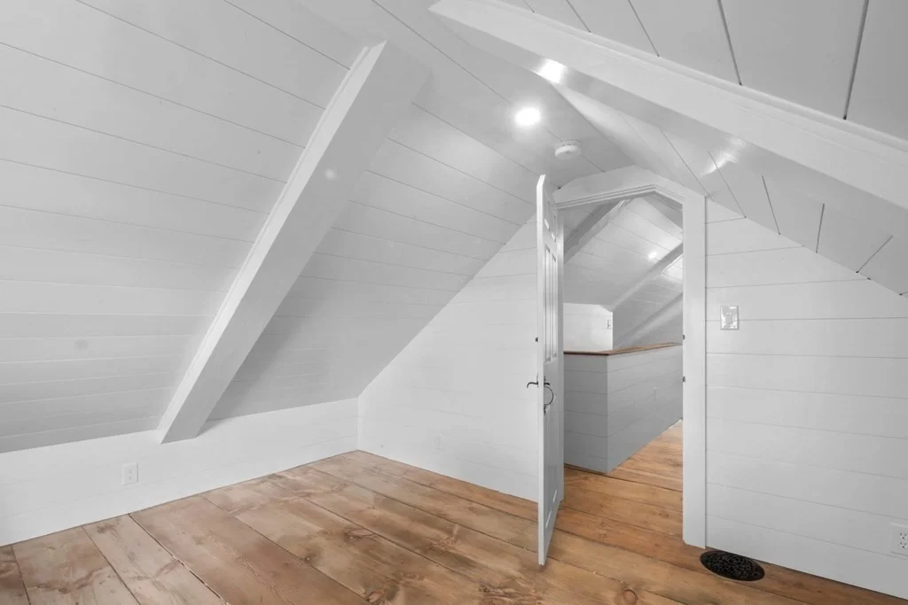 61 Front St, Old Town