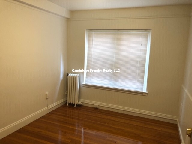 19 Garden St, Neighborhood Nine