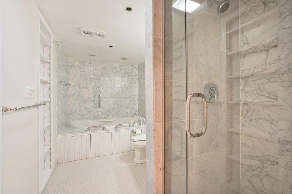 296 Marlborough St, Back Bay