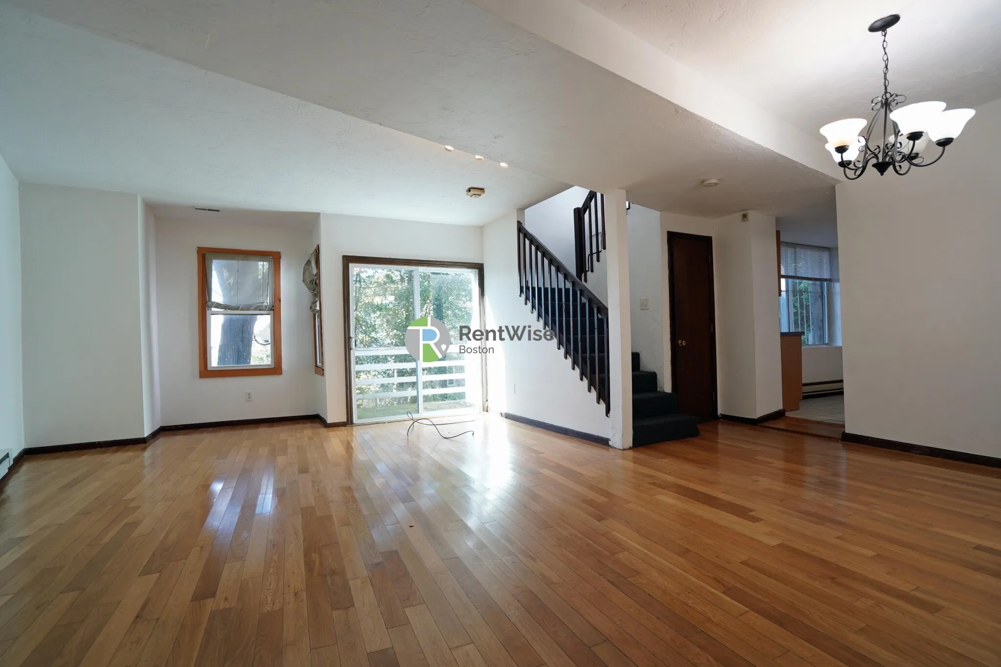 89 Sheridan St, Jamaica Plain