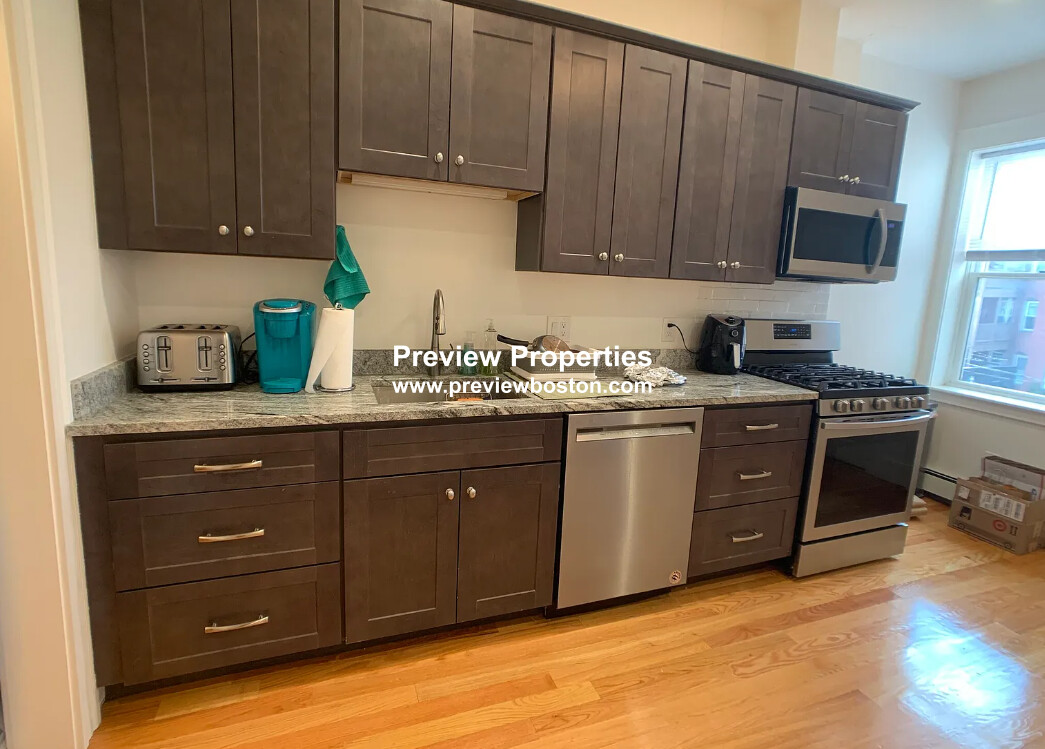 11 Strathmore Rd, Brookline