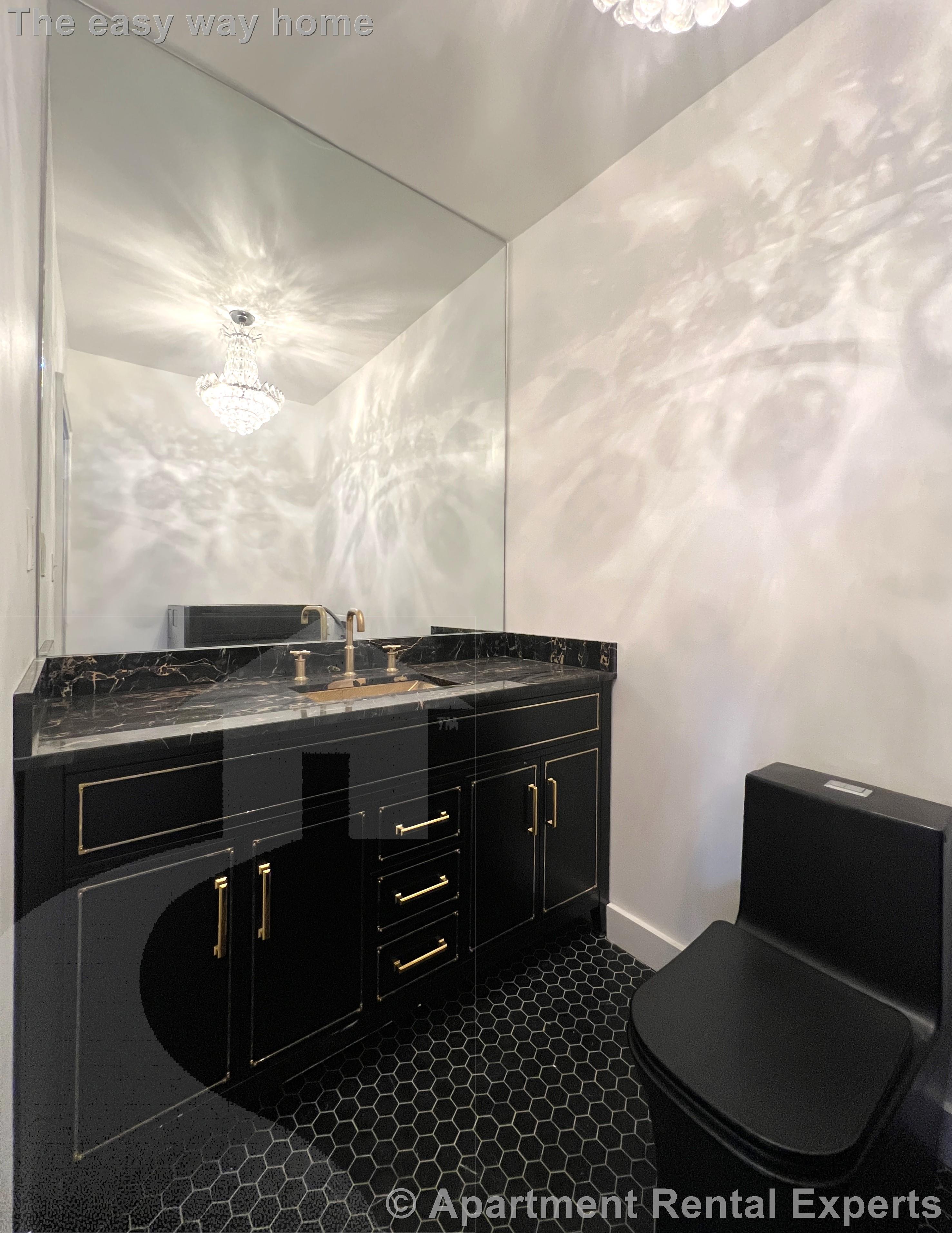 482 Columbus Ave, South End