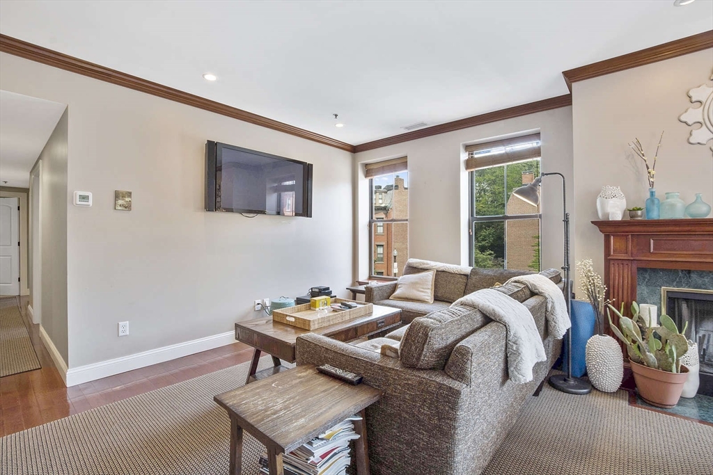 14 Clarendon St, South End