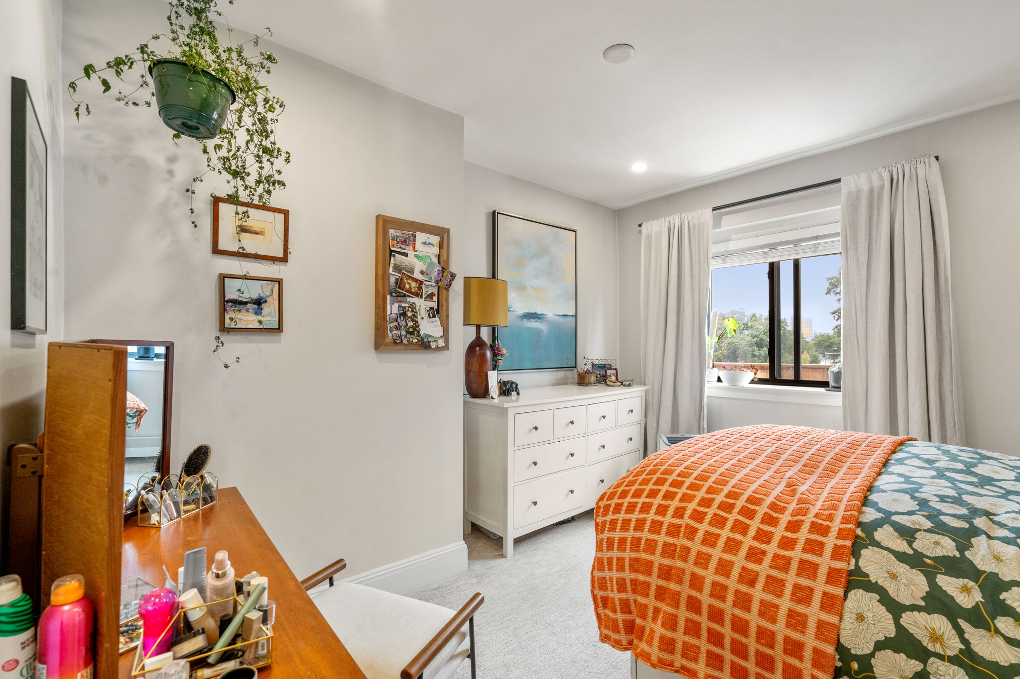 26 Medfield St, Fenway