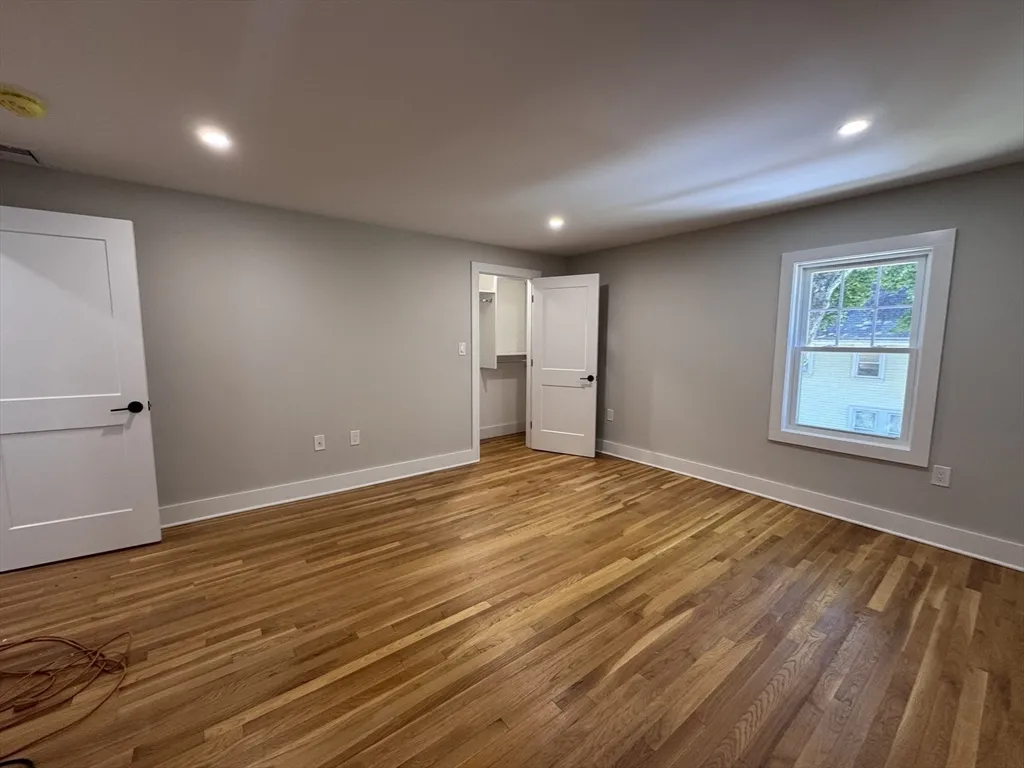 57 Salem St, Reading