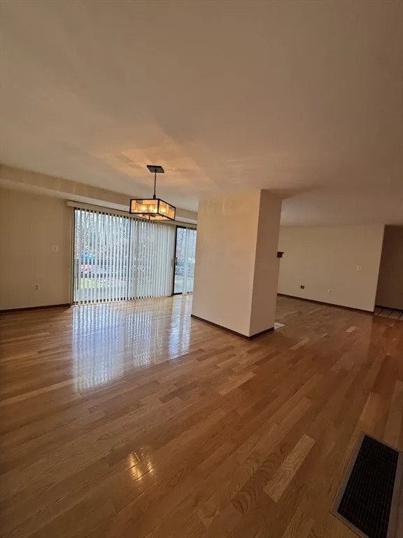 445 Old Stone Brk, Acton