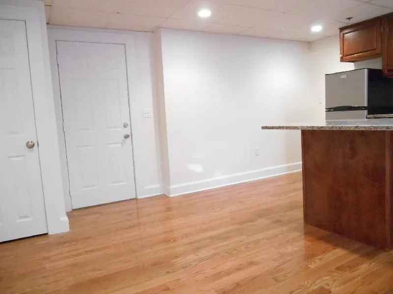 42 Strathmore Rd, Brighton