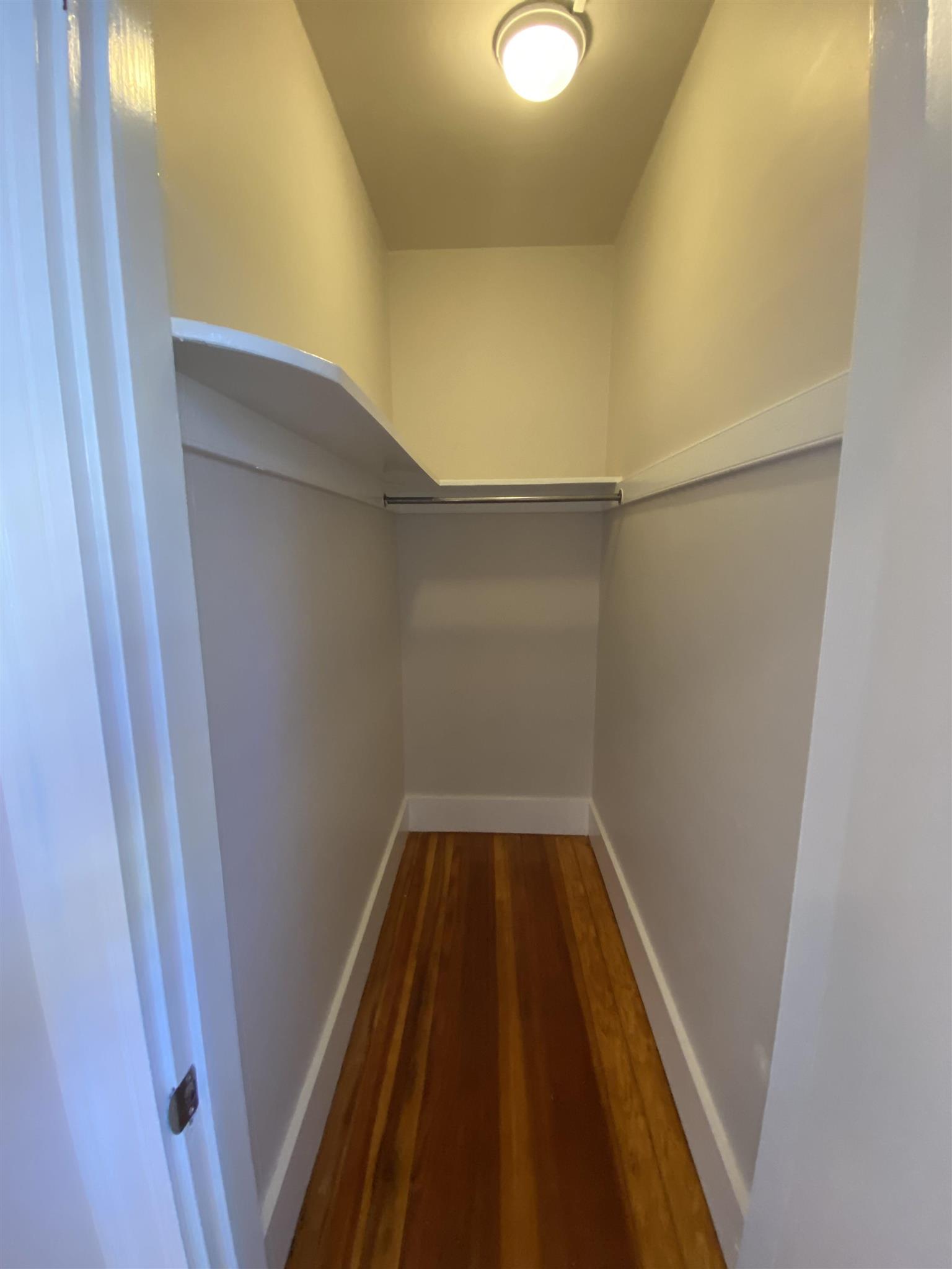 16 Alexander Ave, South Medford