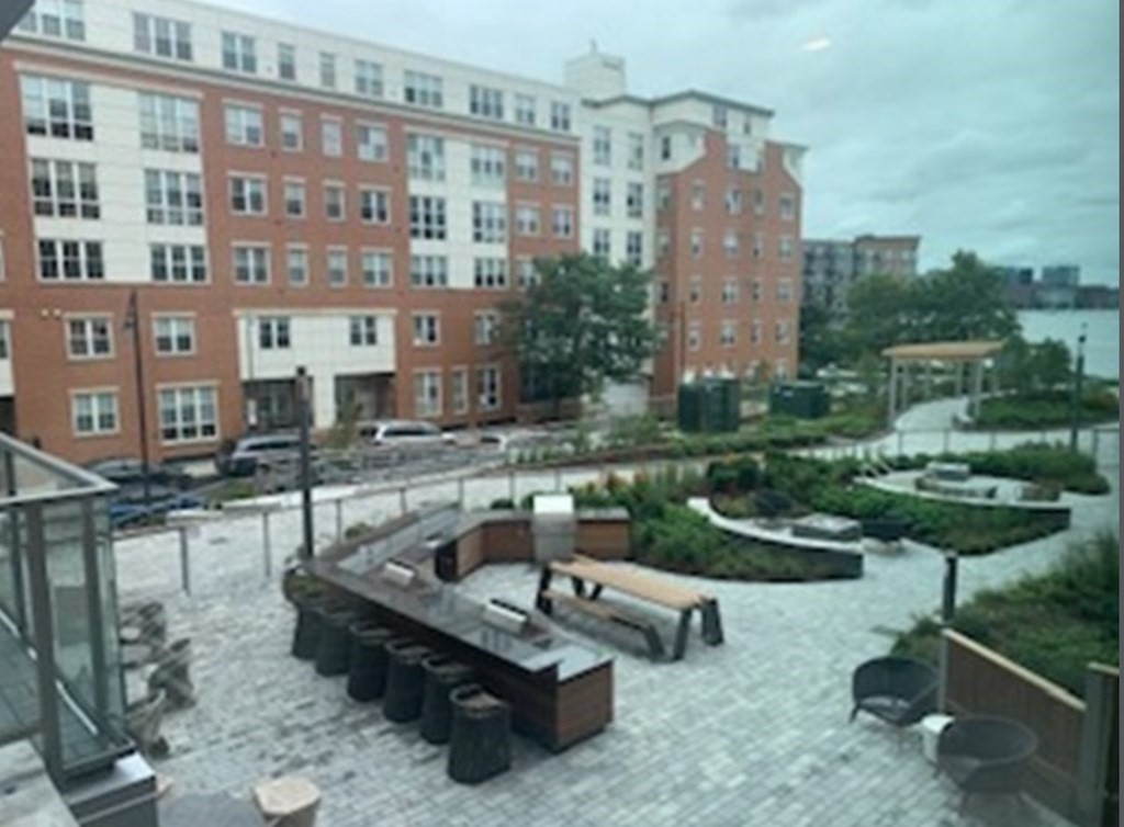 99 Sumner St, East Boston