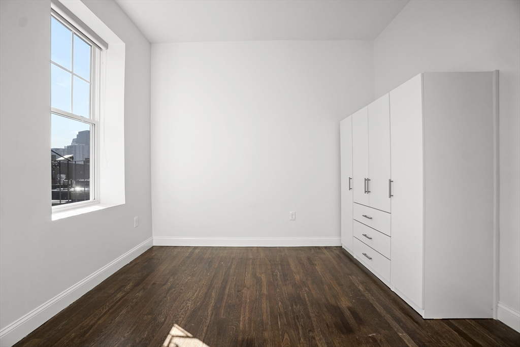 74 Salem St, North End