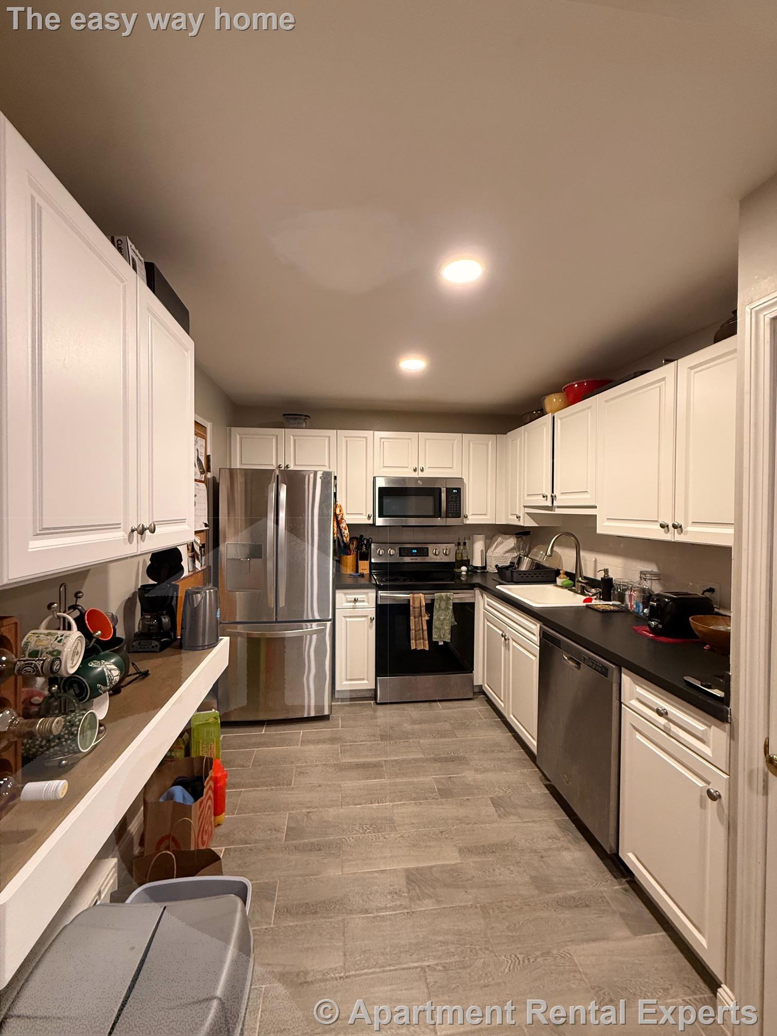 326 Broadway, Winter Hill