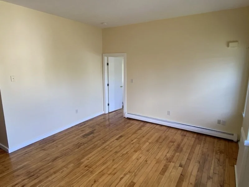 79 Hawley, Northampton