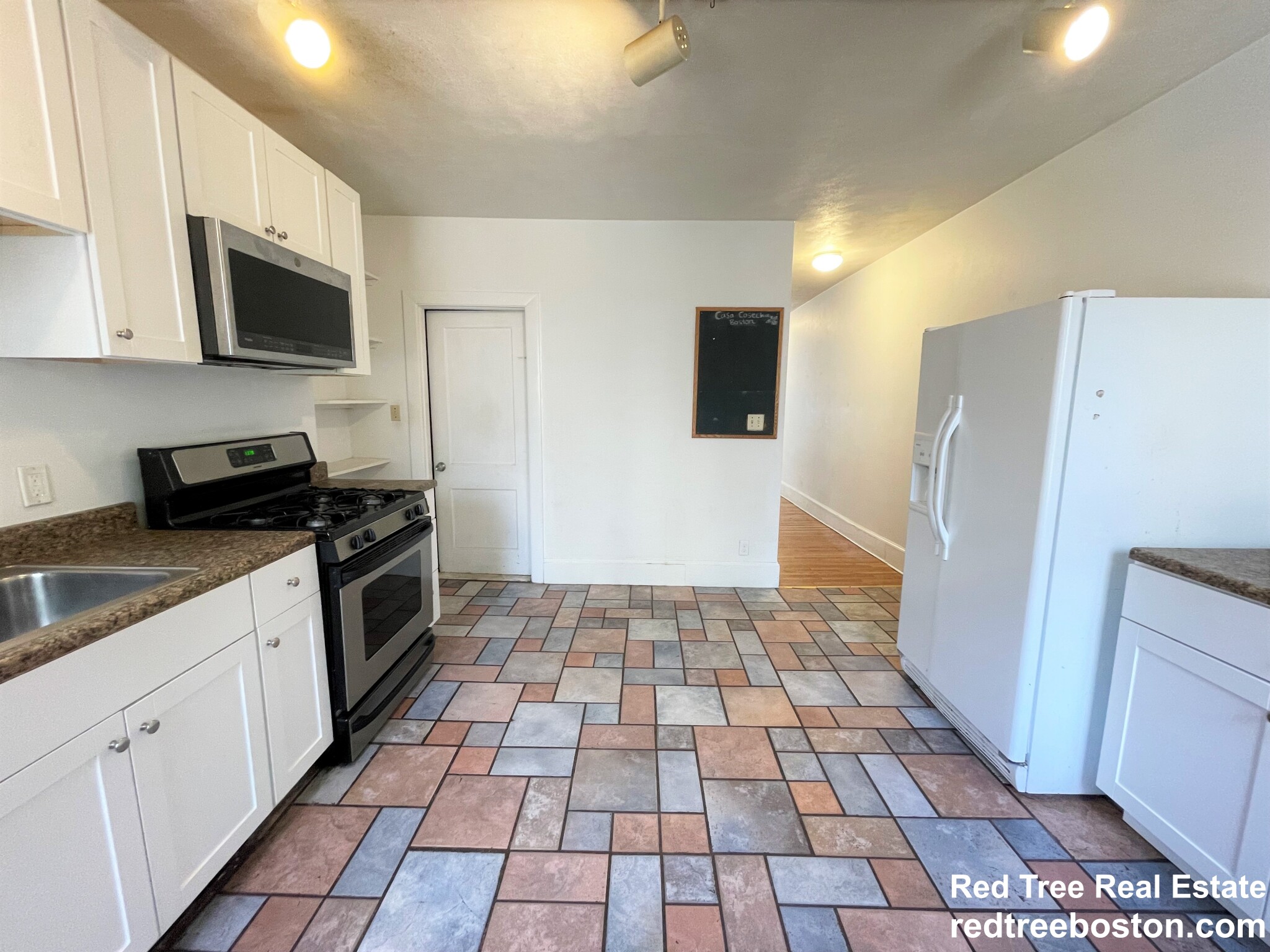 8 Sewall St, Mission Hill