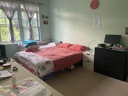 614 Pond St, Braintree