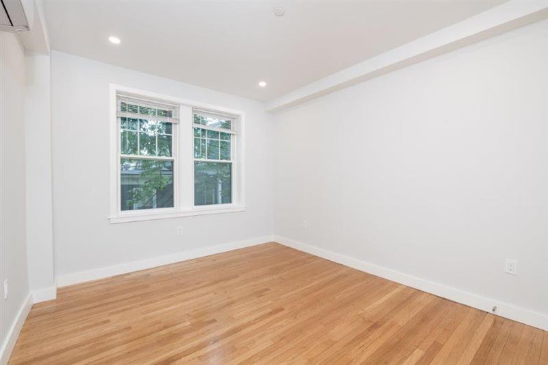 19 Forest St, Baldwin