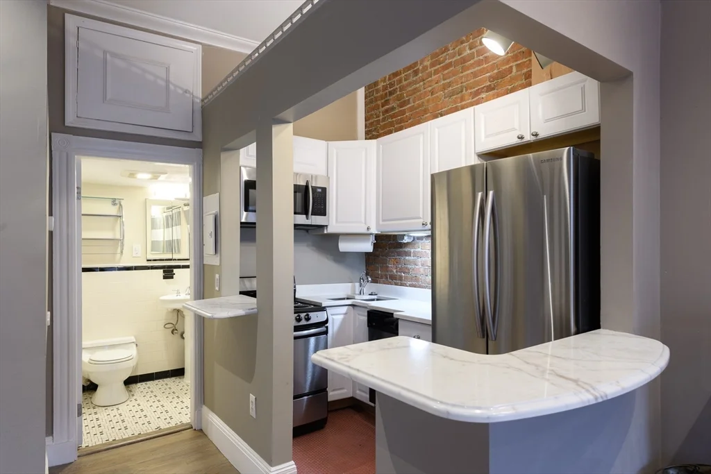 335 Beacon St, Back Bay