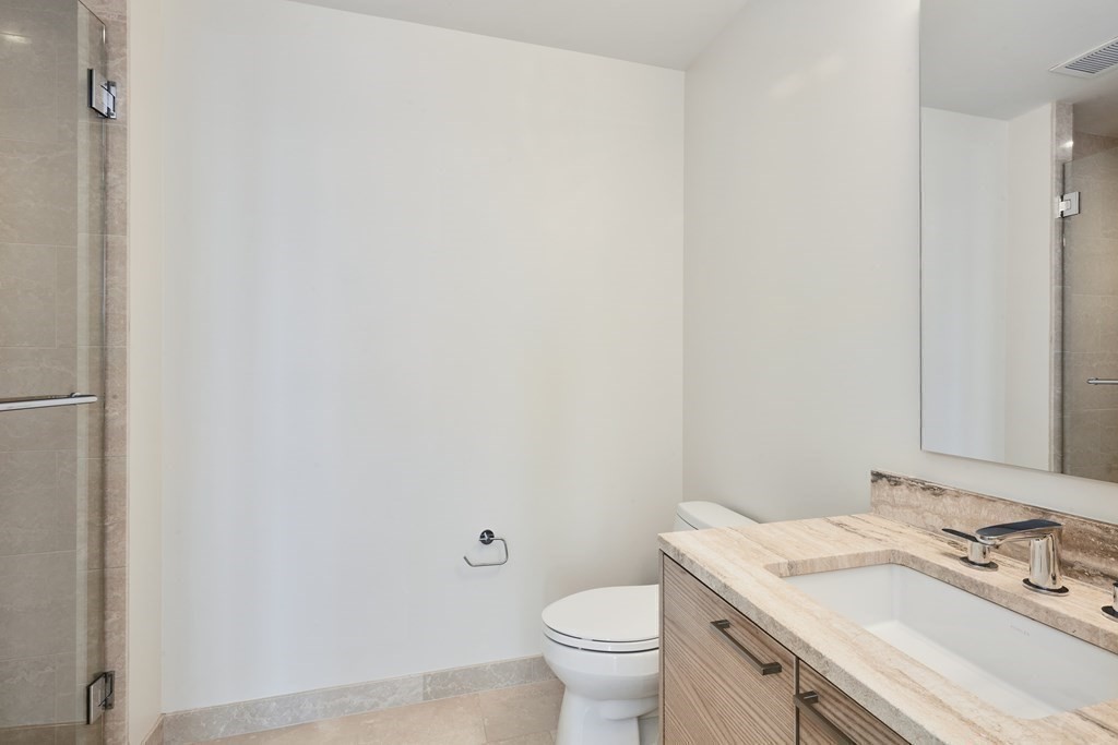 1 Franklin St, Downtown